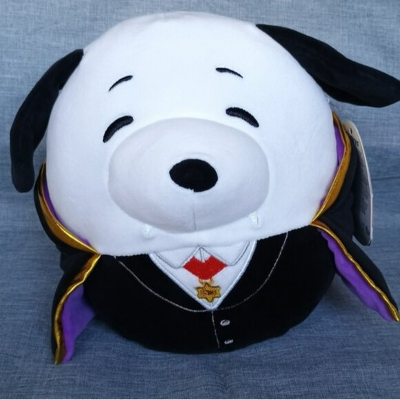 Vampire Snoopy Squishmallow - Black and White - Picture 4 of 4
